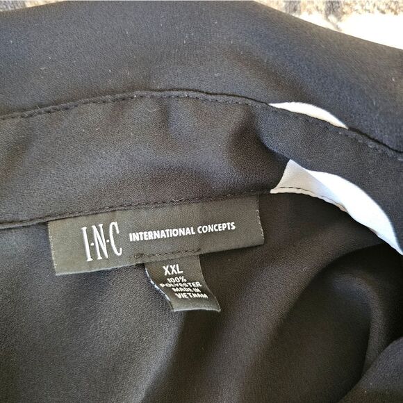 Black and White Polka Dot Women's Top - Picture 7 of 9